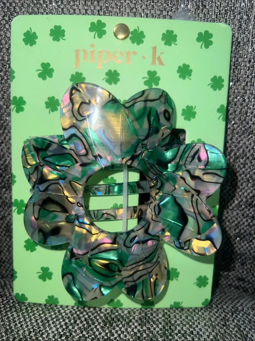 🍀 VIRAL Piper K Multicolored Shamrock Hair Claw Clip ✨